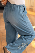 Load image into Gallery viewer, Beau Blue Frayed Floral Patch Wide Leg Raw Hem Wide Leg Jeans