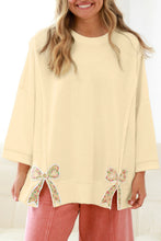 Load image into Gallery viewer, Beige Plus Size Raw Seam Detail Floral Bow Patched Baggy Pullover