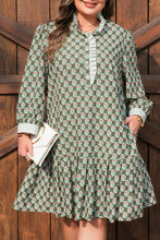Load image into Gallery viewer, Green Contrast Striped Frilled Collar 3/4 Sleeve Plus Size Floral Dress