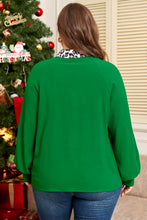 Load image into Gallery viewer, Green Plus Size Contrast Leopard Trim Split Neck Puff Sleeve Blouse