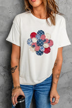 Load image into Gallery viewer, White Faux Patchwork Patriotic Flower Printed T Shirt