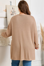 Load image into Gallery viewer, Parchment Plus Size Drop Shoulder Knit Tunic Top
