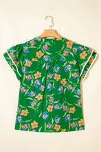 Load image into Gallery viewer, Green Plus Size Ruffled Short Sleeve Floral Top