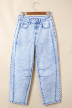 Load image into Gallery viewer, Beau Blue Light Washed Pull On Barrel Jeans