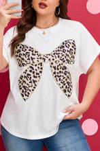 Load image into Gallery viewer, White Plus Size Leopard Bow Embroidered Patch Casual T Shirt