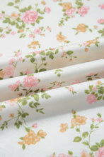 Load image into Gallery viewer, Beige Floral Print Long Sleeve Shift Top Pocketed Shorts 2pcs Set