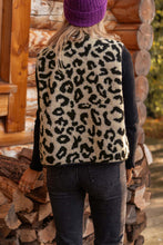 Load image into Gallery viewer, Chestnut Leopard Print Sherpa Vest Coat