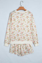 Load image into Gallery viewer, Beige Floral Print Long Sleeve Shift Top Pocketed Shorts 2pcs Set