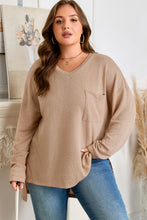 Load image into Gallery viewer, Parchment Plus Size Drop Shoulder Knit Tunic Top