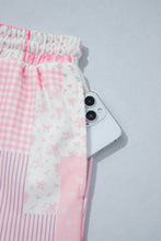 Load image into Gallery viewer, Light Pink Patchwork Floral Print Drop Shoulder Baggy Pullover Drawstring Shorts Set