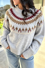 Load image into Gallery viewer, Gray Geometric Detail Round Neck Winter Sweater