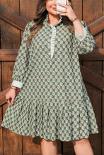 Load image into Gallery viewer, Green Contrast Striped Frilled Collar 3/4 Sleeve Plus Size Floral Dress