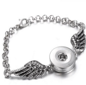 18 or 20 MM Antique Silver Tone Wing to Wing Snap Bracelet