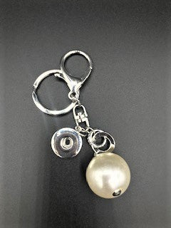 18 or 20 MM 1 Snap Pearl Key Chain