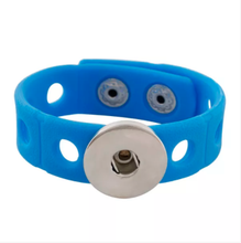 Load image into Gallery viewer, 18 or 20 MM Junior Style Silicone Stretch Bracelet